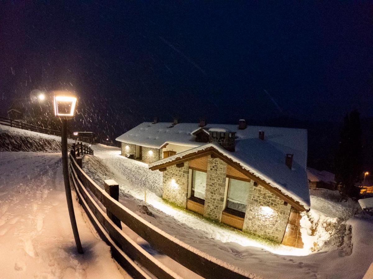 Apartamentos Los Picos De Europa Colio Екстер'єр фото